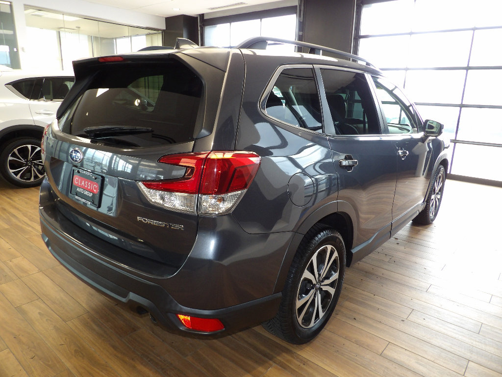 Used 2020 Subaru Forester Limited AWD/4WD image 6