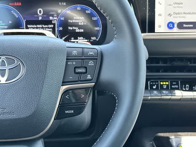 New 2026 Toyota Crown Platinum AWD/4WD image 9