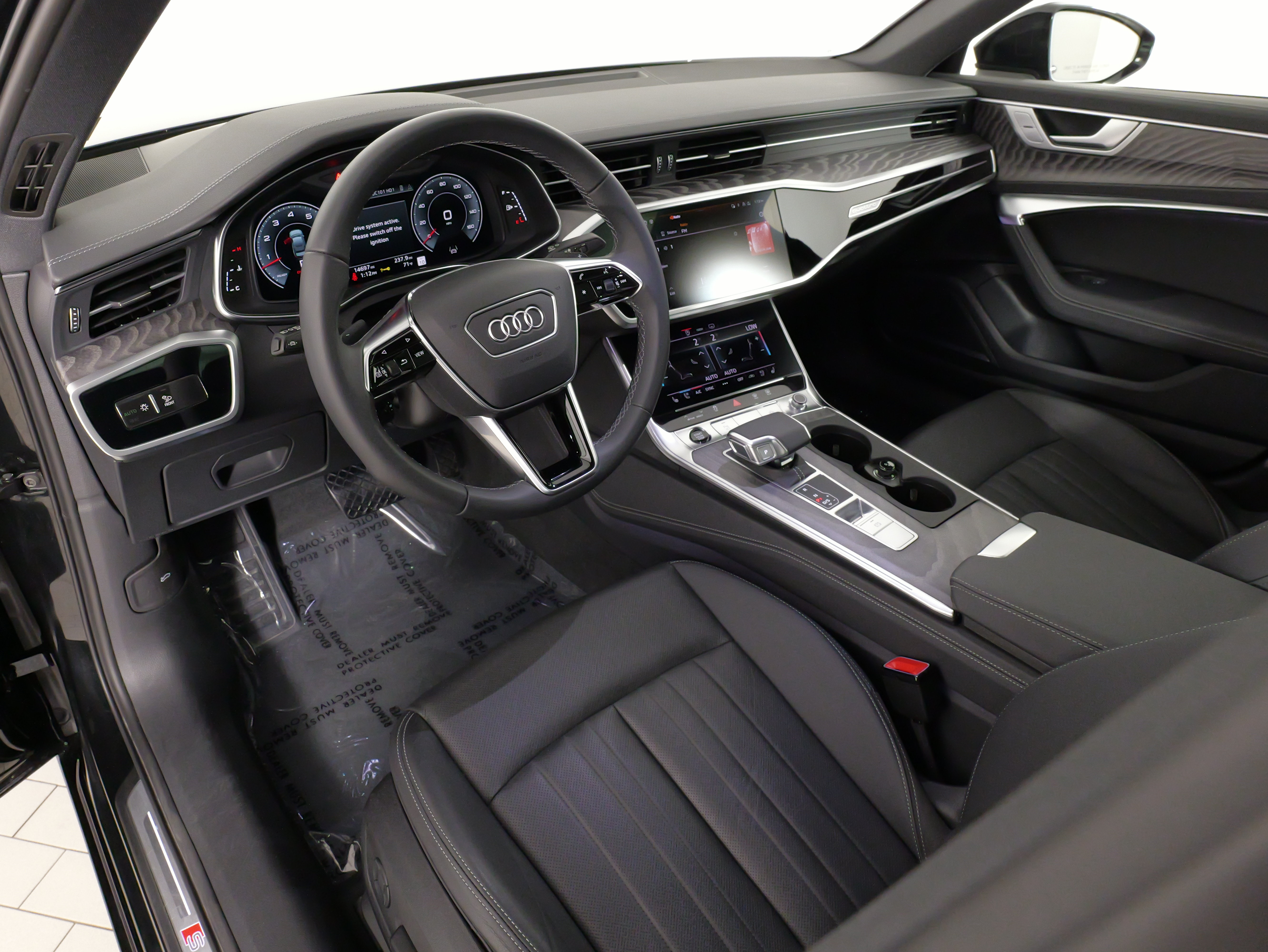 Used 2025 Audi A6 Premium Plus w/ Premium Plus Package AWD/4WD image 29