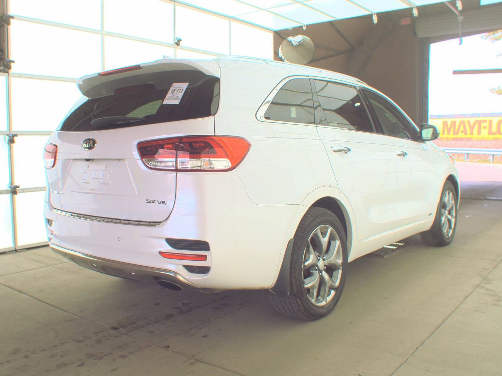 Used 2017 Kia Sorento SX image 6