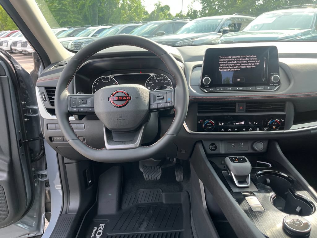 New 2026 Nissan Rogue SV w/ Rock Creek Premium Package AWD/4WD image 23