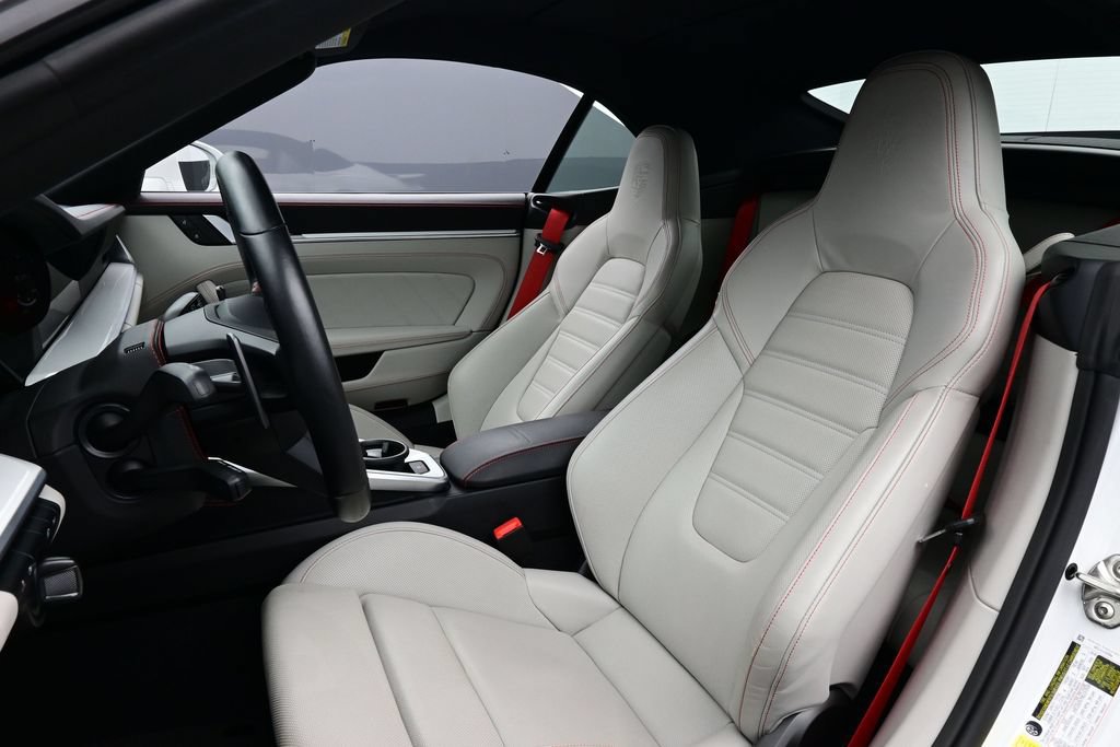 Certified 2024 Porsche 911 Turbo AWD/4WD image 5