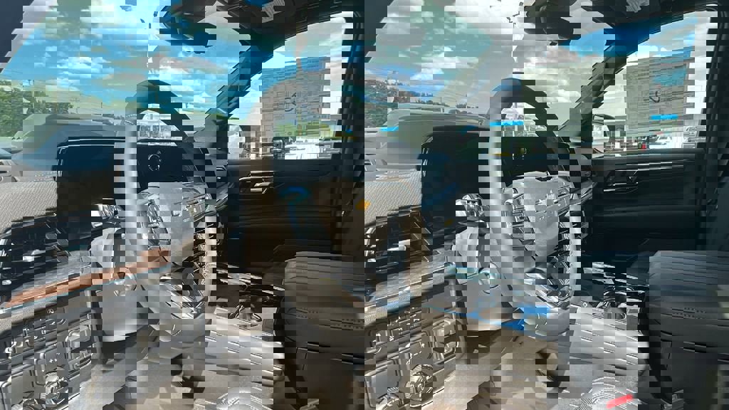 New 2026 Chevrolet Tahoe High Country image 11