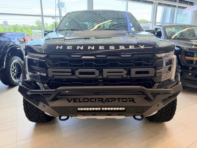 New 2025 Ford F150 Raptor AWD/4WD image 30