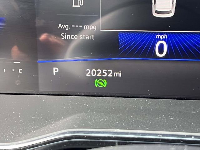 Certified 2023 Volkswagen Jetta SE w/ Panoramic Sunroof Package image 27