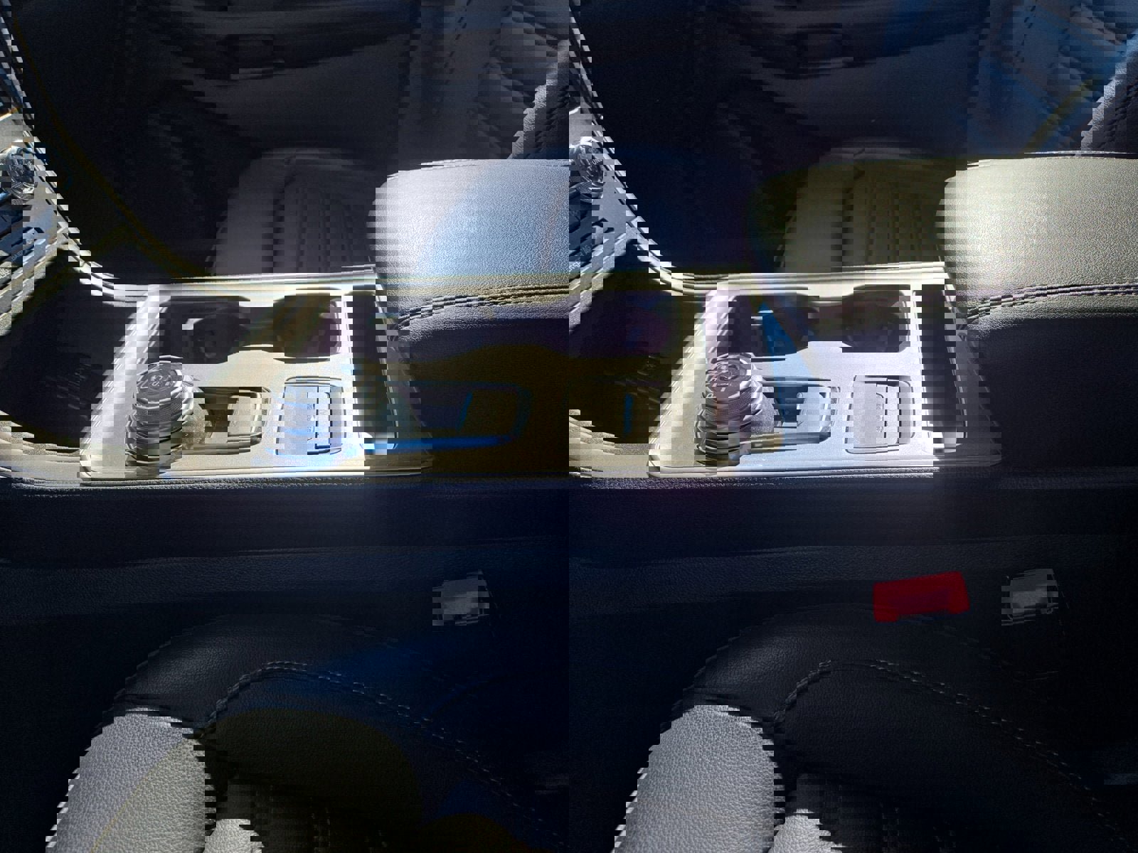 Certified 2024 Ford Edge SEL w/ Convenience Package image 22