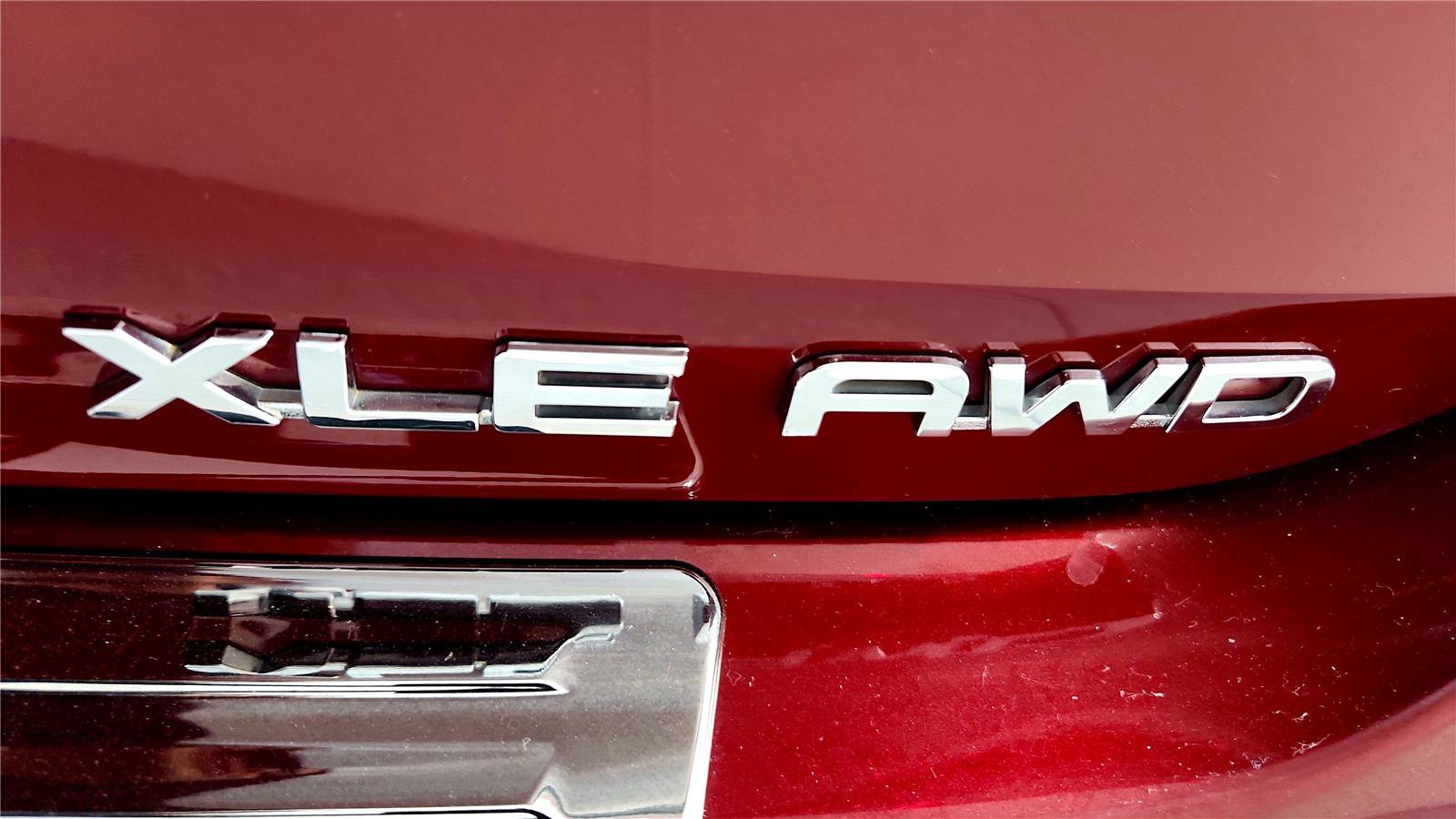 Certified 2022 Toyota Highlander XLE image 14