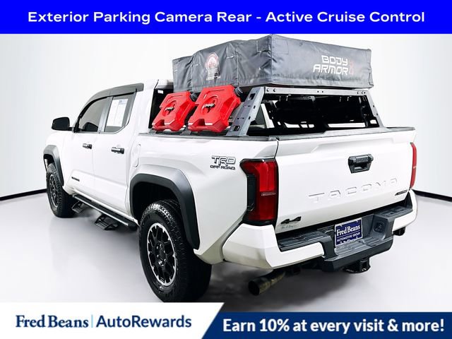 Used 2025 Toyota Tacoma TRD Off-Road AWD/4WD image 5