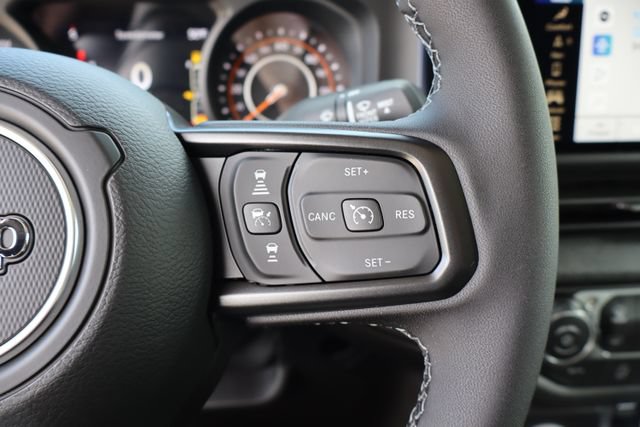 New 2026 Jeep Gladiator Sport AWD/4WD image 21