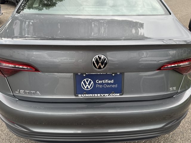Used 2023 Volkswagen Jetta SE w/ Panoramic Sunroof Package FWD image 36