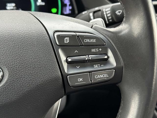 Used 2021 Hyundai Ioniq SE image 23