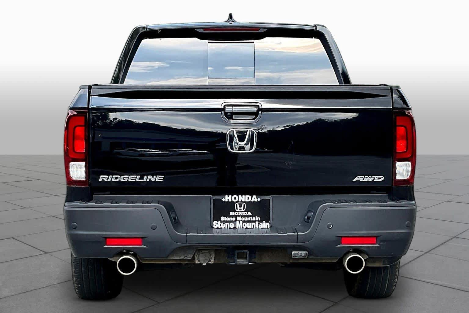 Used 2022 Honda Ridgeline Black Edition image 5
