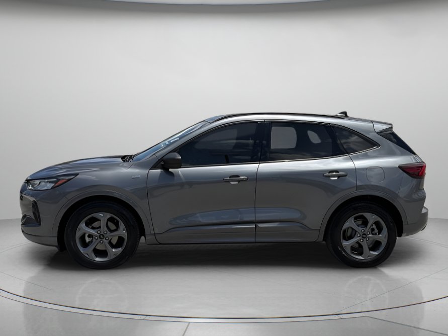 Used 2024 Ford Escape ST-Line FWD image 5