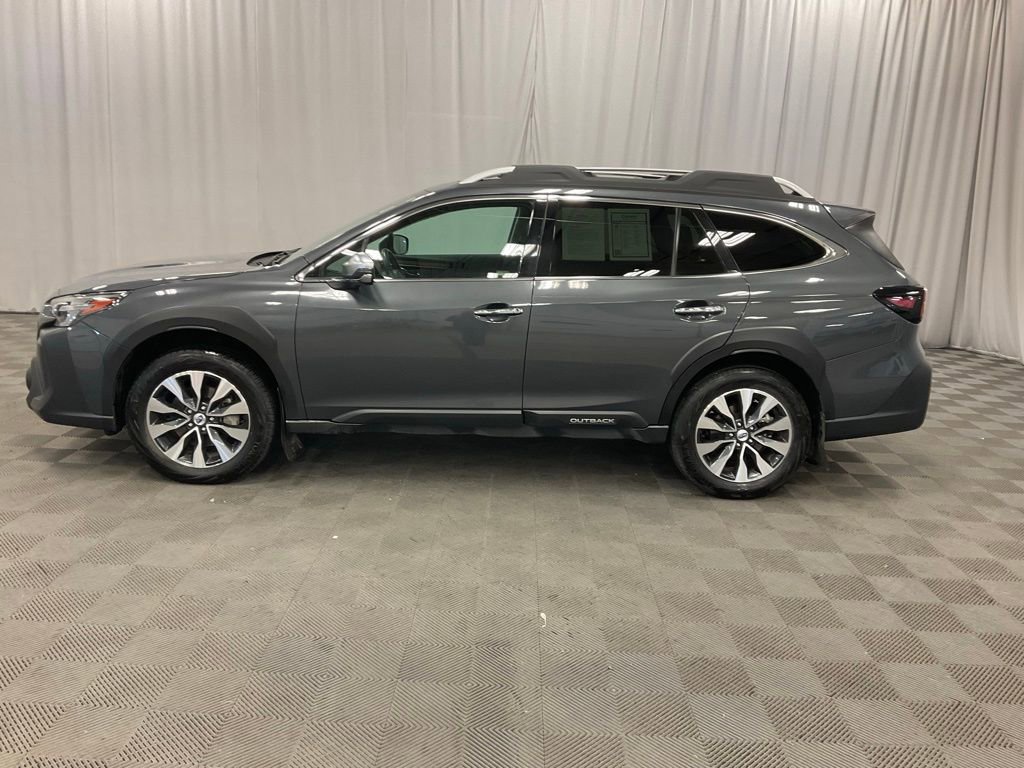 Used 2024 Subaru Outback Touring w/ Popular Package #2 image 10