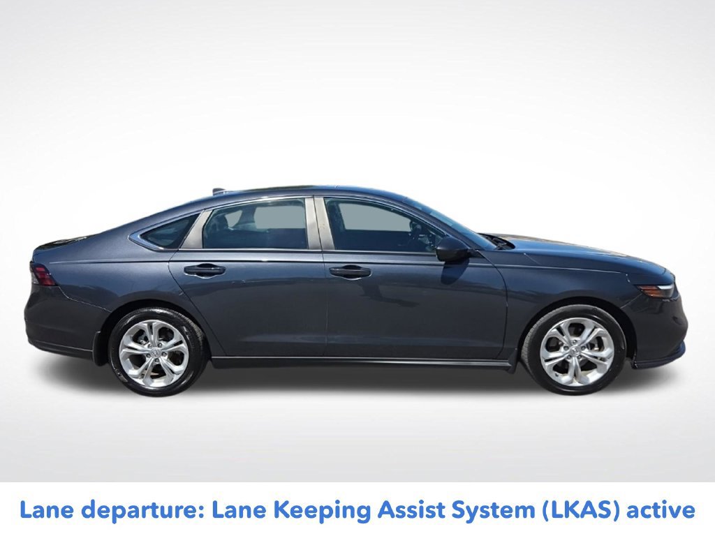 Used 2023 Honda Accord LX image 2