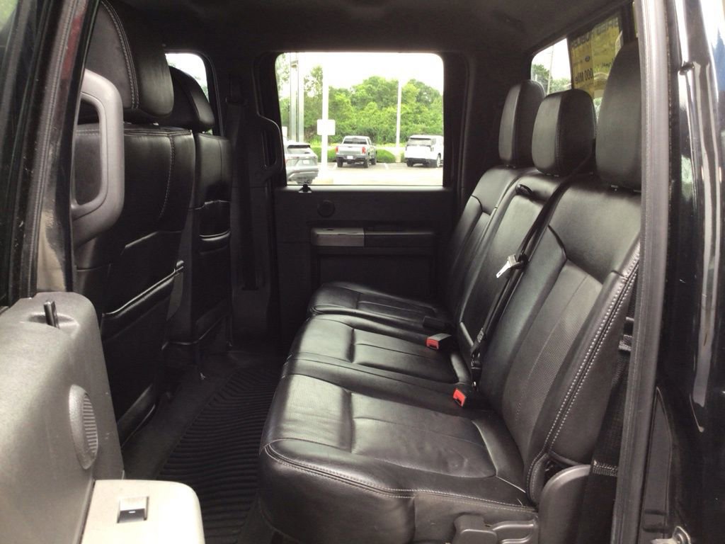 Used 2014 Ford F250 Lariat w/ Chrome Package AWD/4WD image 32