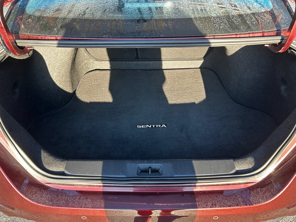 Used 2025 Nissan Sentra SV FWD image 29
