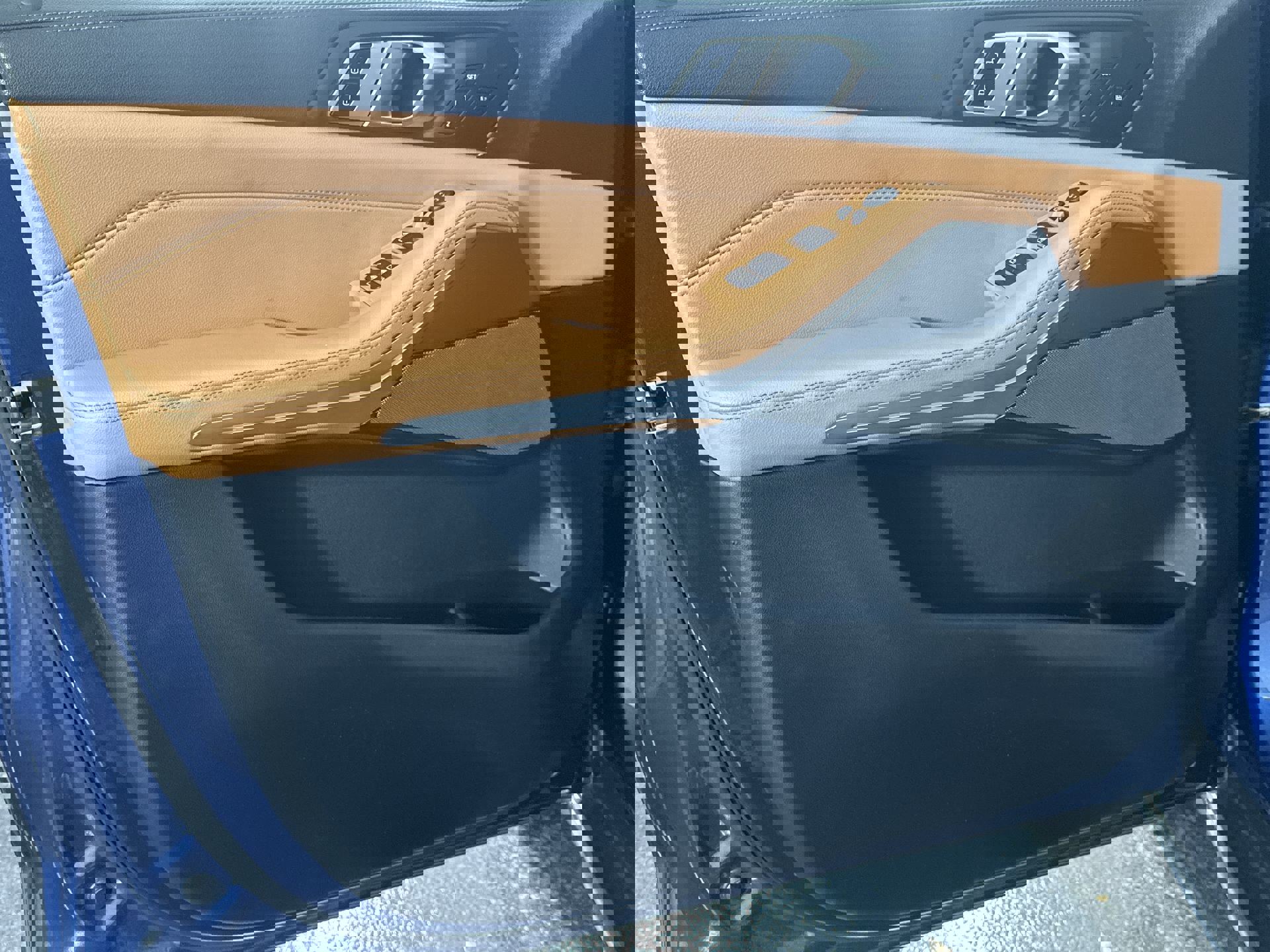 Used 2019 BMW X5 xDrive50i w/ Premium Package 2 image 33