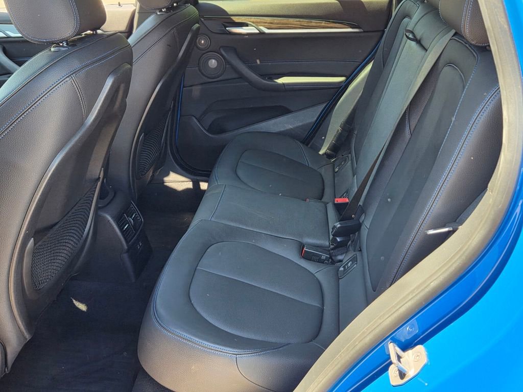 Used 2021 BMW X1 sDrive28i w/ M Sport Package FWD image 13