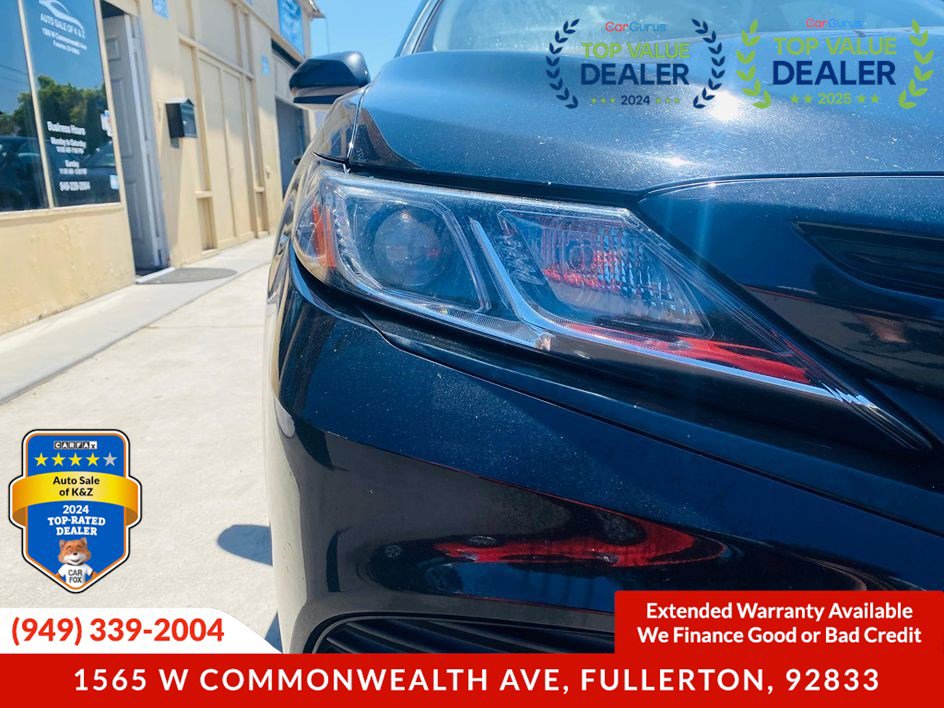 Used 2020 Toyota Camry SE image 6