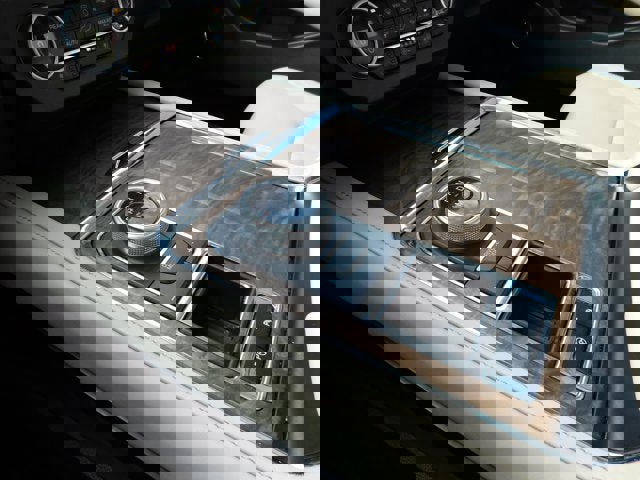 Used 2021 Ford Expedition Platinum image 27