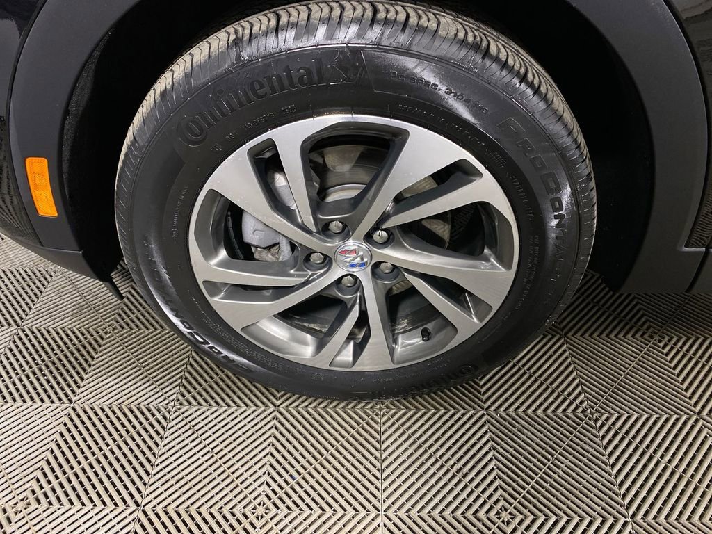 Certified 2023 Buick Envision Essence FWD image 10