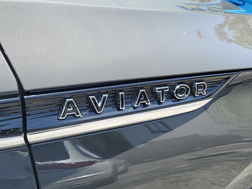 Used 2020 Lincoln Aviator Black Label AWD/4WD image 8
