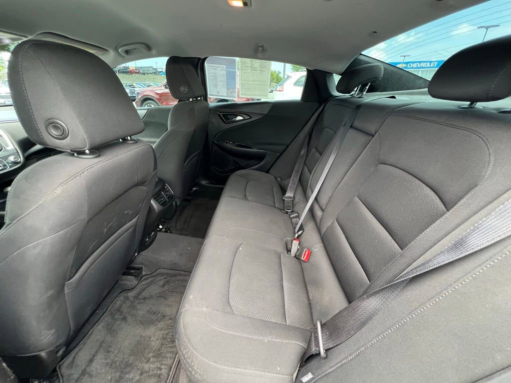 Used 2018 Chevrolet Malibu LT FWD image 20