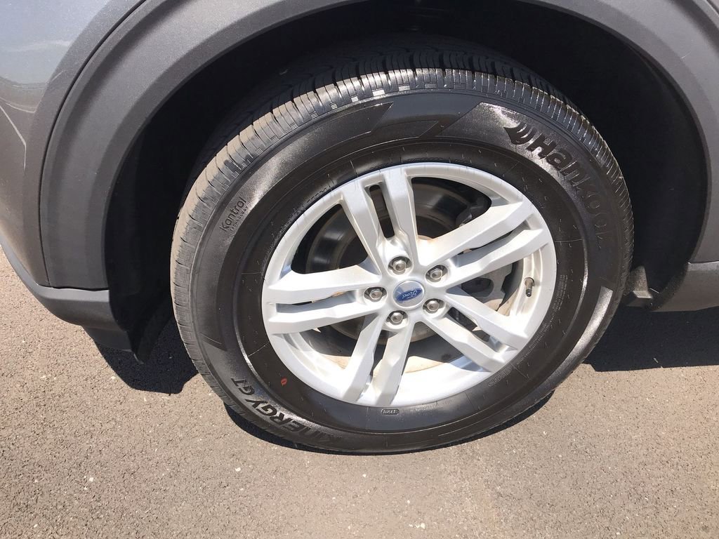 Used 2023 Ford Explorer XLT w/ Equipment Group 202A image 10