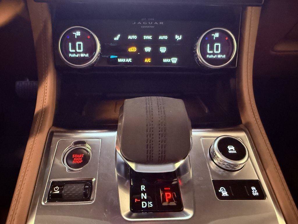 Used 2021 Jaguar F-PACE S image 19