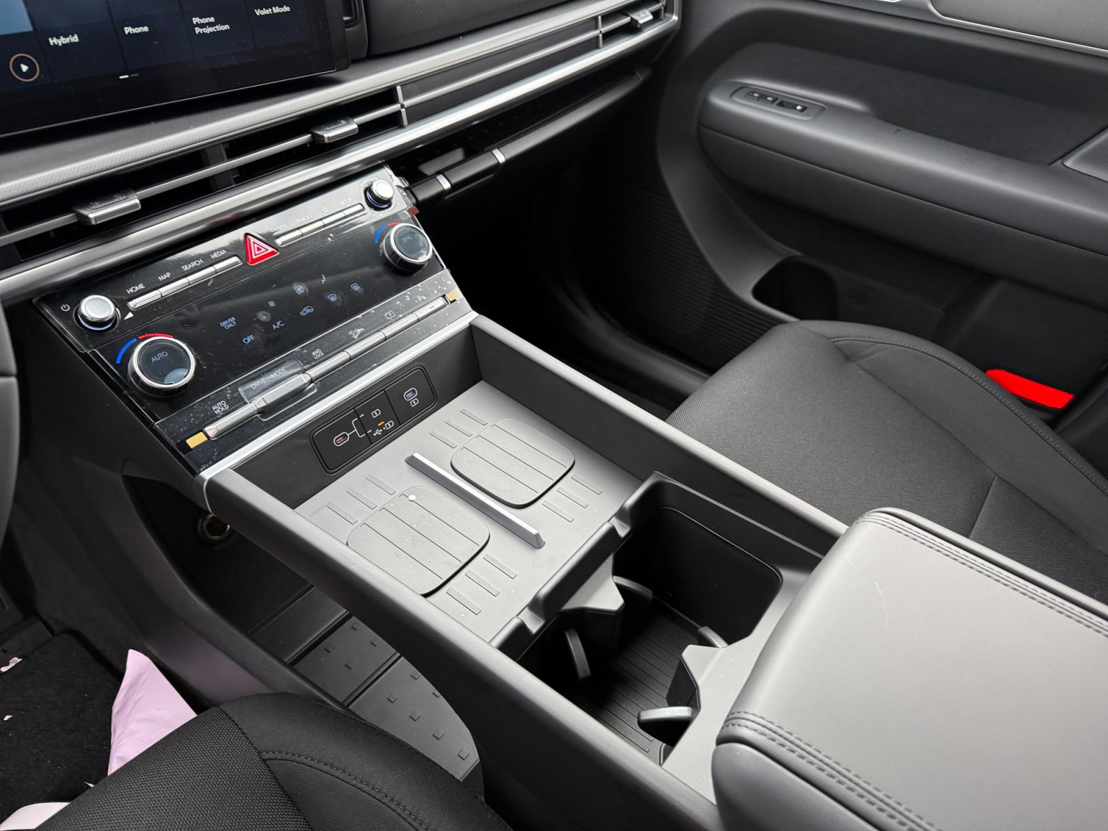 New 2026 Hyundai Santa Fe SE AWD/4WD image 13