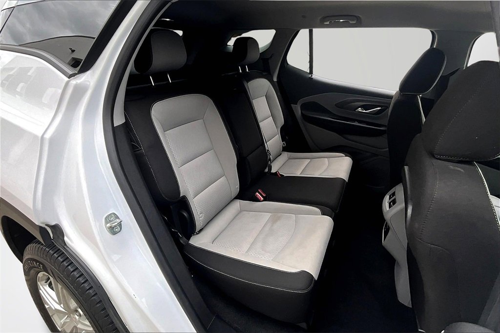 Used 2023 GMC Terrain SLE w/ Driver Convenience Package image 24