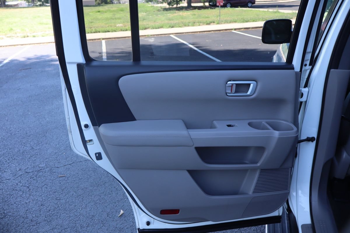 Used 2015 Honda Pilot EX-L image 25