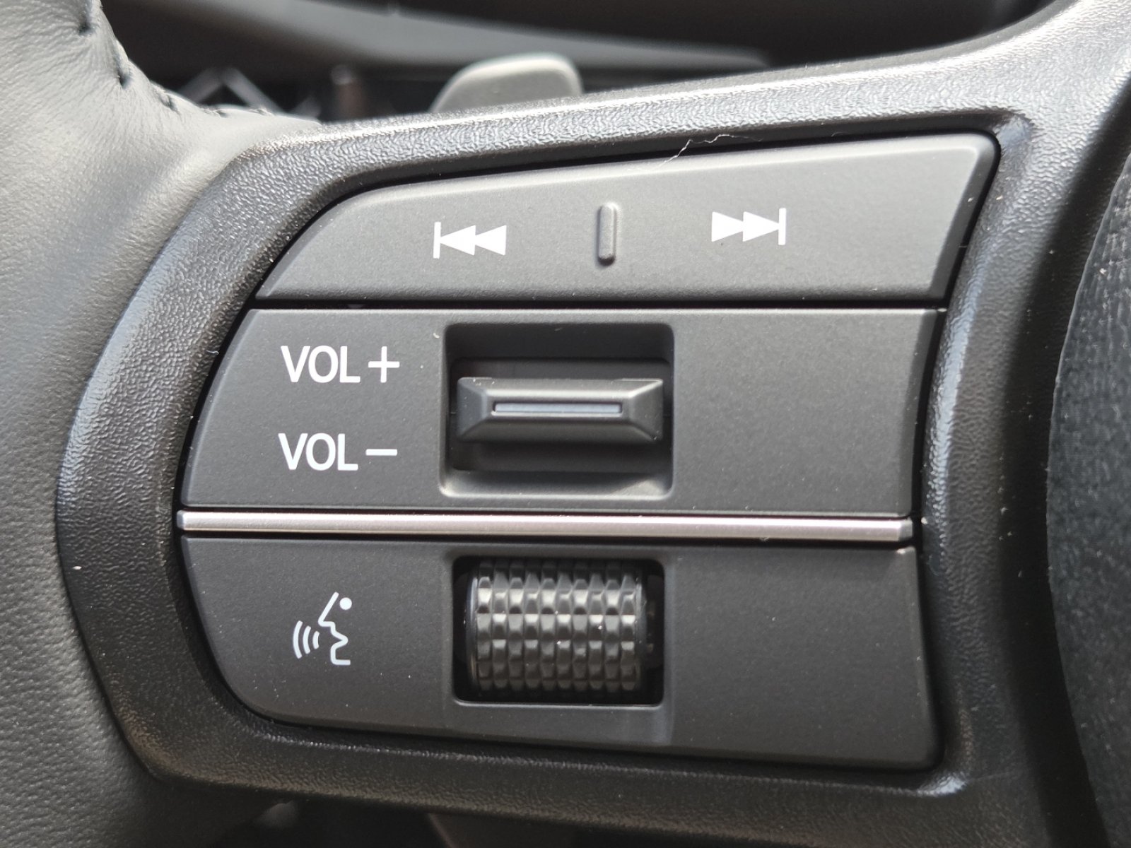 New 2026 Honda Accord EX-L image 11