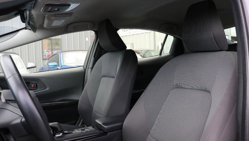 Used 2023 Toyota Prius LE FWD image 9