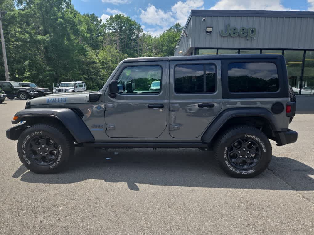 Used 2023 Jeep Wrangler Unlimited w/ Cold Weather Group AWD/4WD image 7