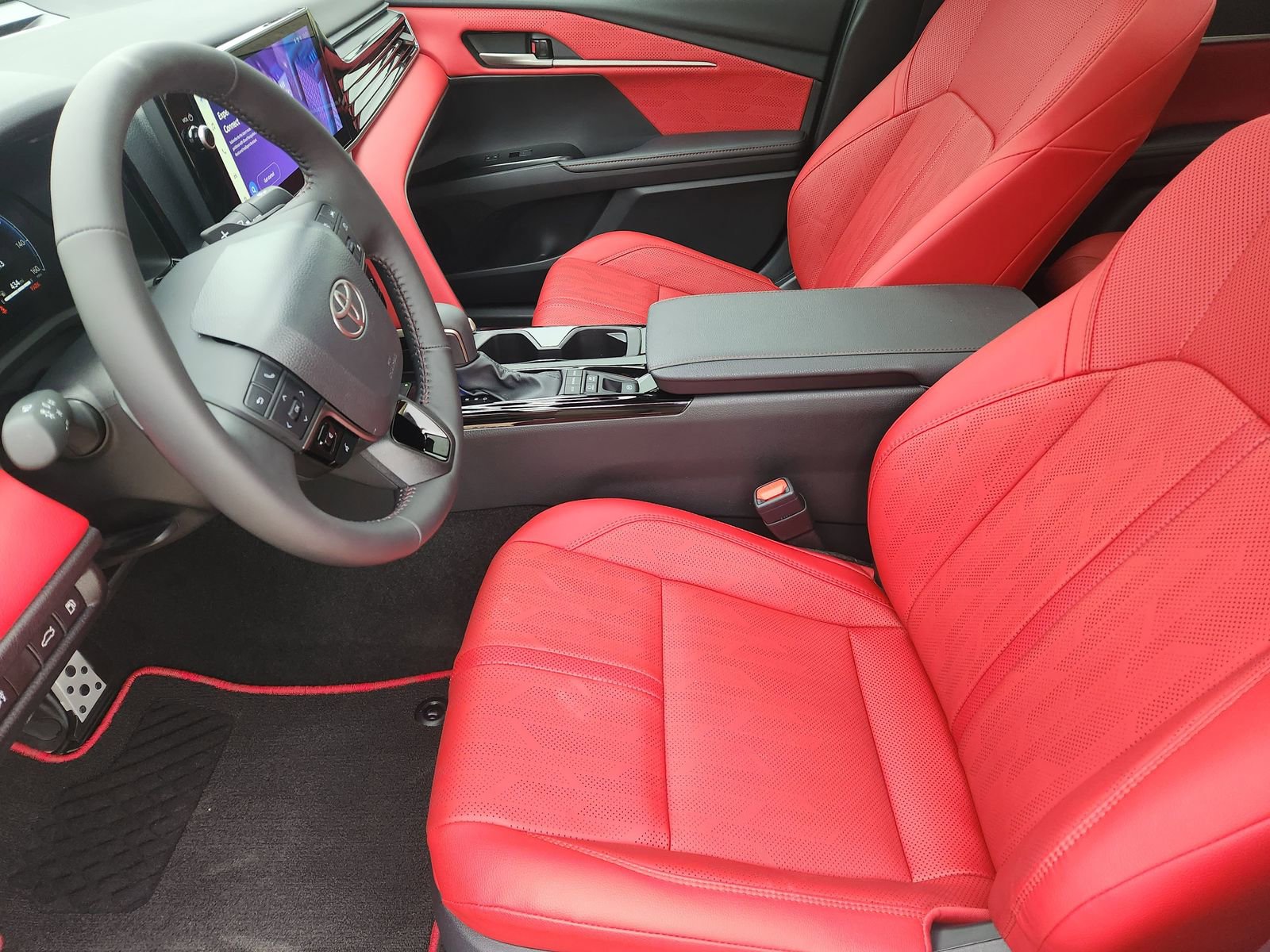 Used 2026 Toyota Camry XSE w/ Premium Package image 15