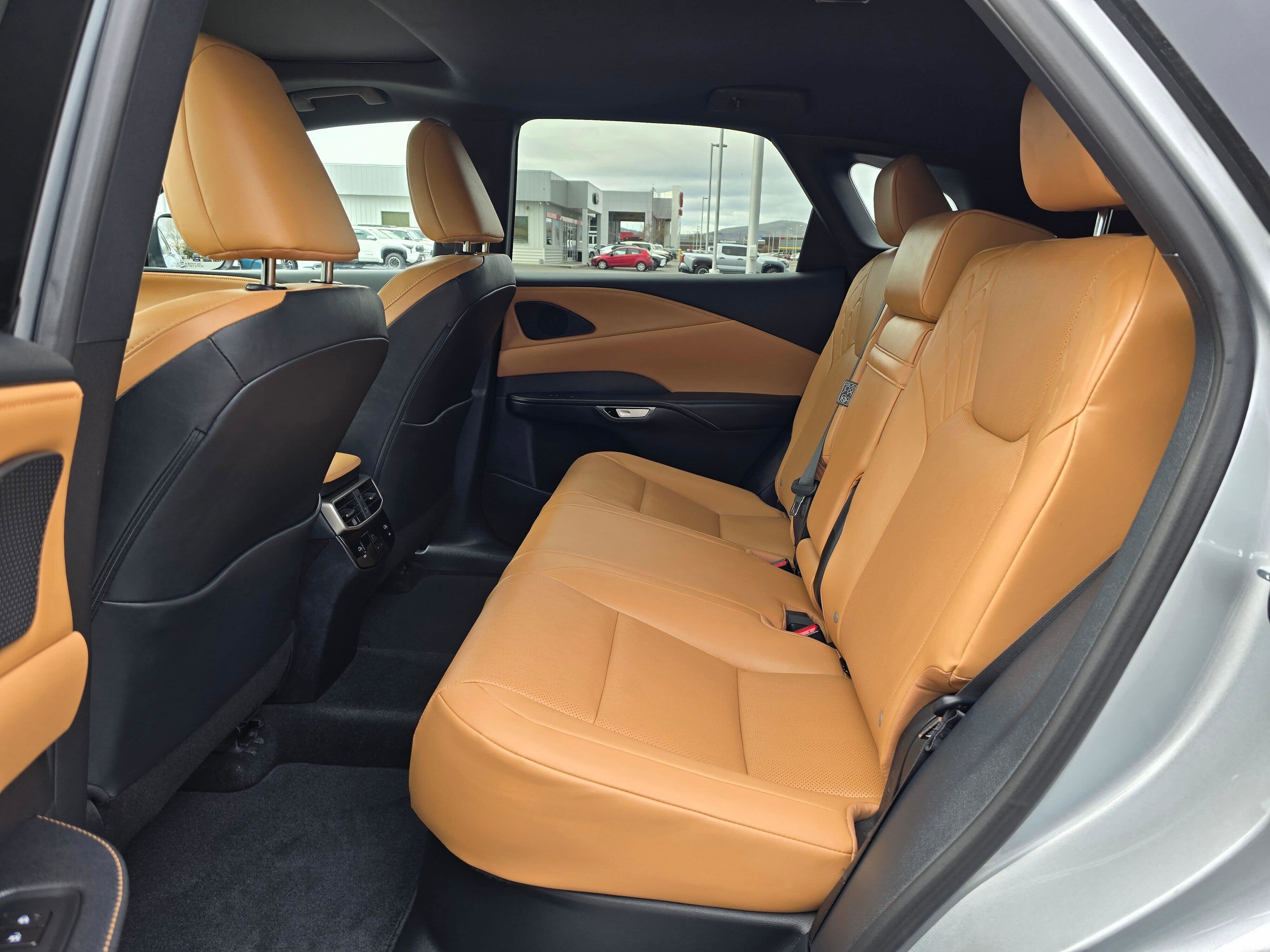 Used 2026 Lexus RX 350 Premium w/ Convenience Package image 17