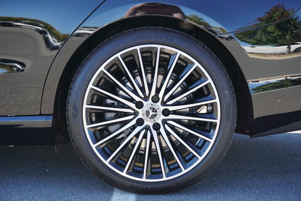 New 2026 Mercedes-Benz C 300 Sedan image 16