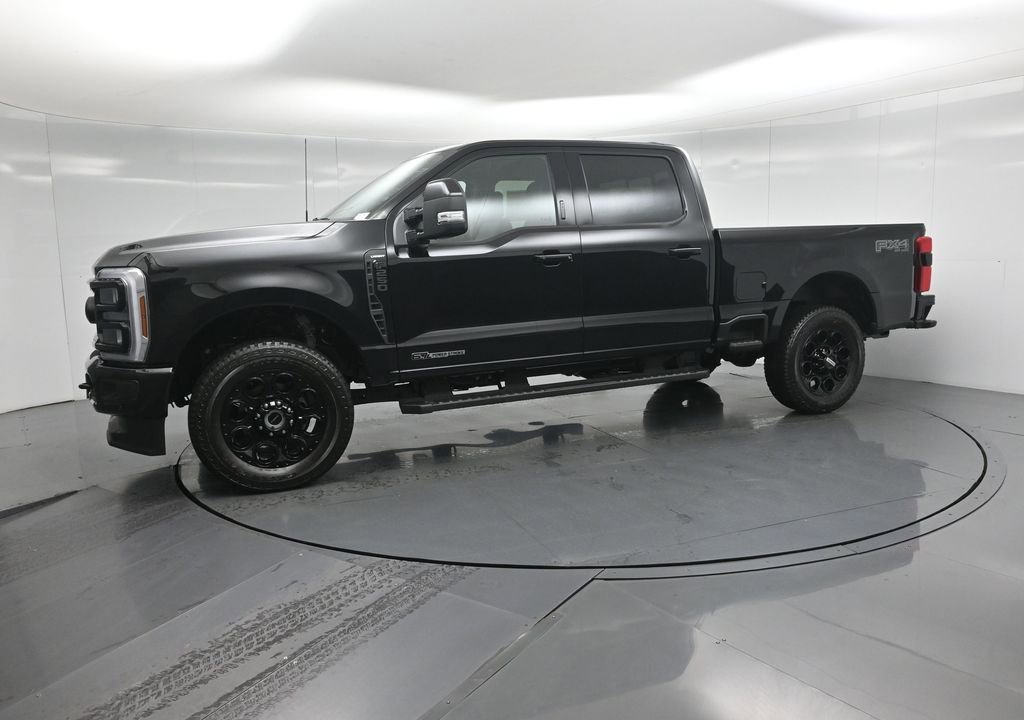 New 2026 Ford F250 Lariat w/ Black Appearance Package image 29