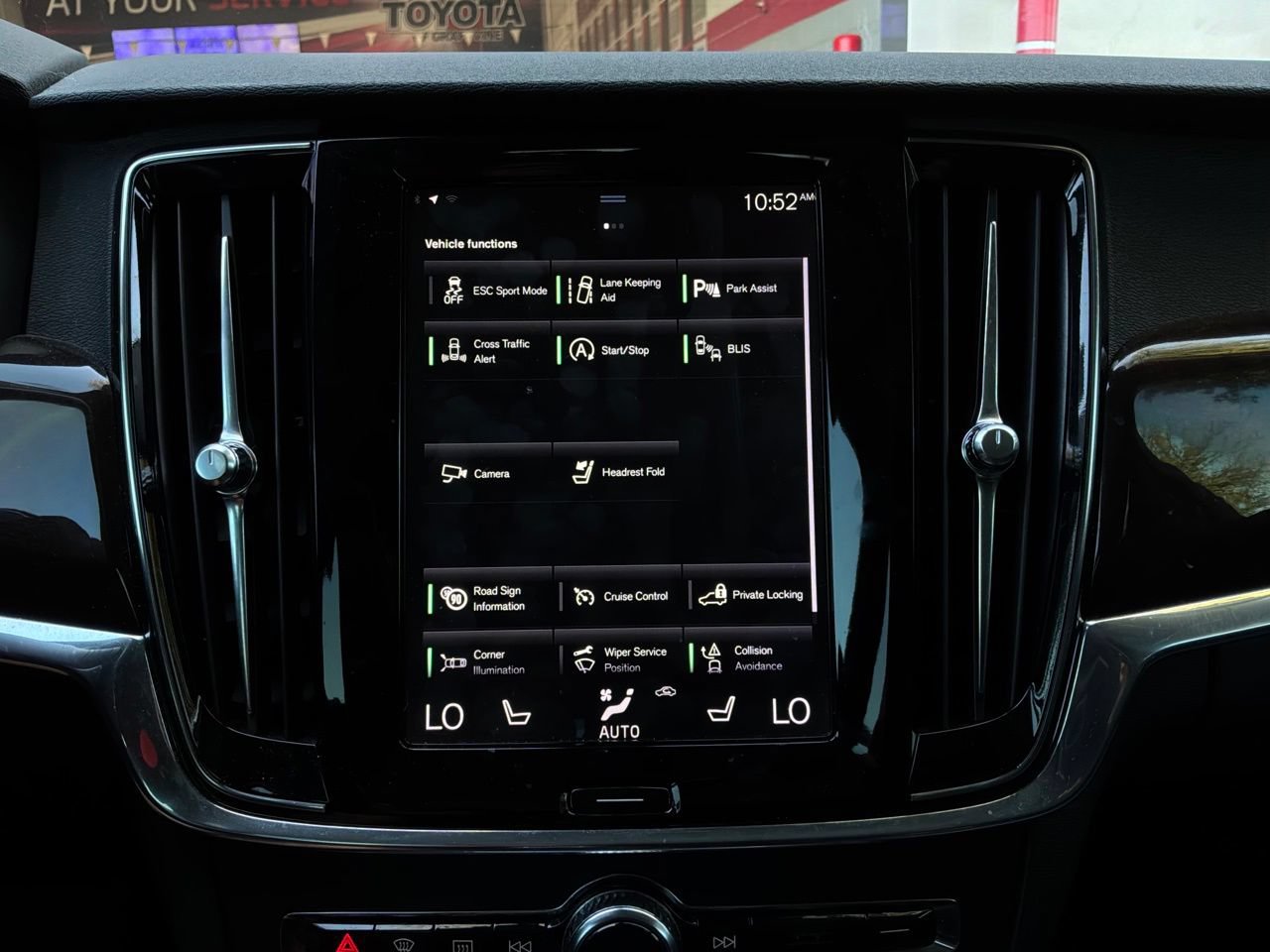 Used 2019 Volvo S90 T6 Momentum AWD/4WD image 42