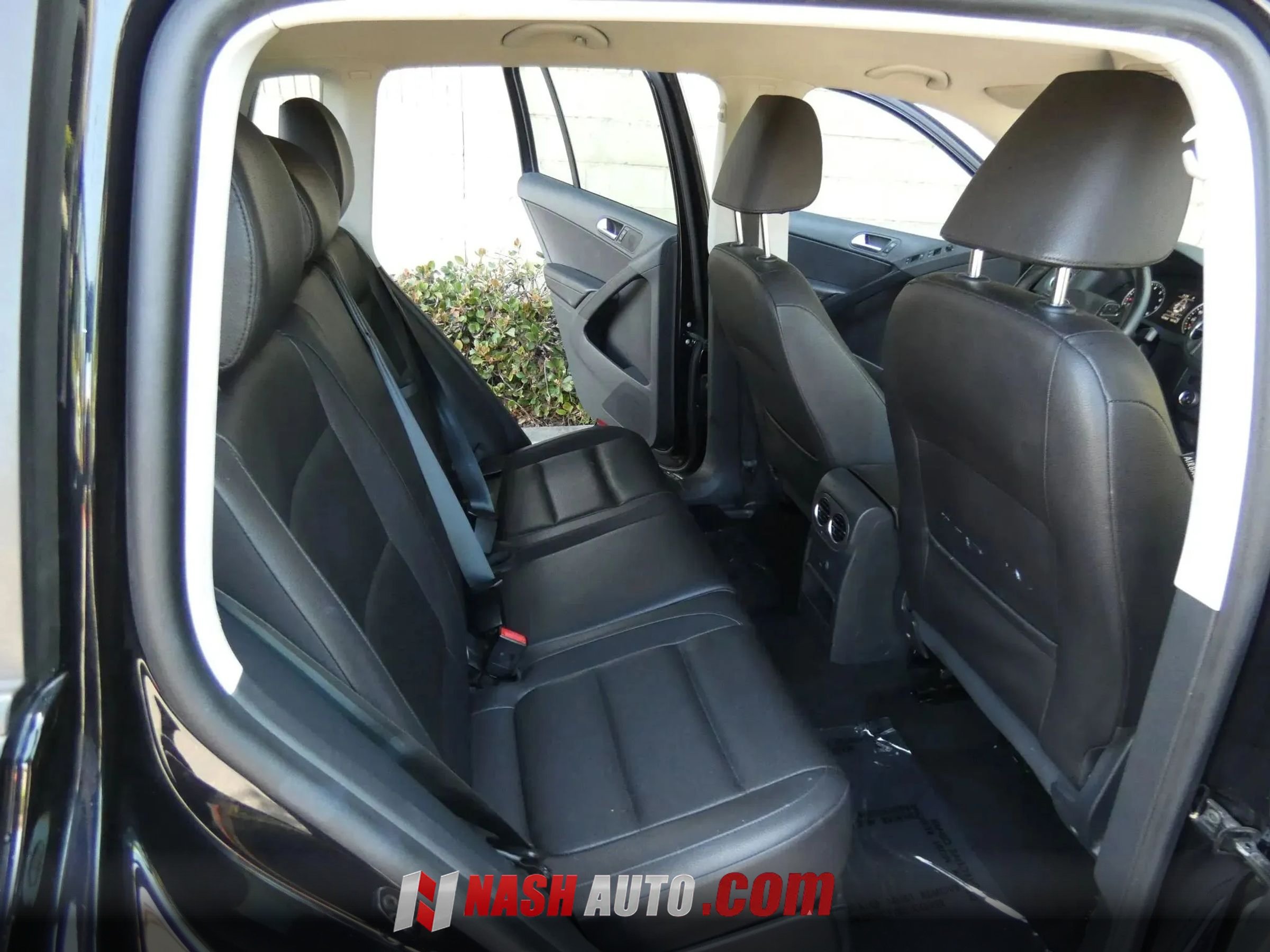 Used 2017 Volkswagen Tiguan S AWD/4WD image 36