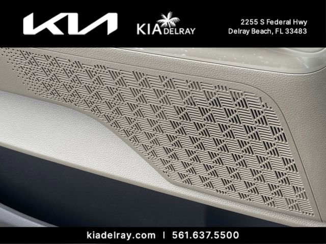 New 2026 Kia Carnival LXS image 19