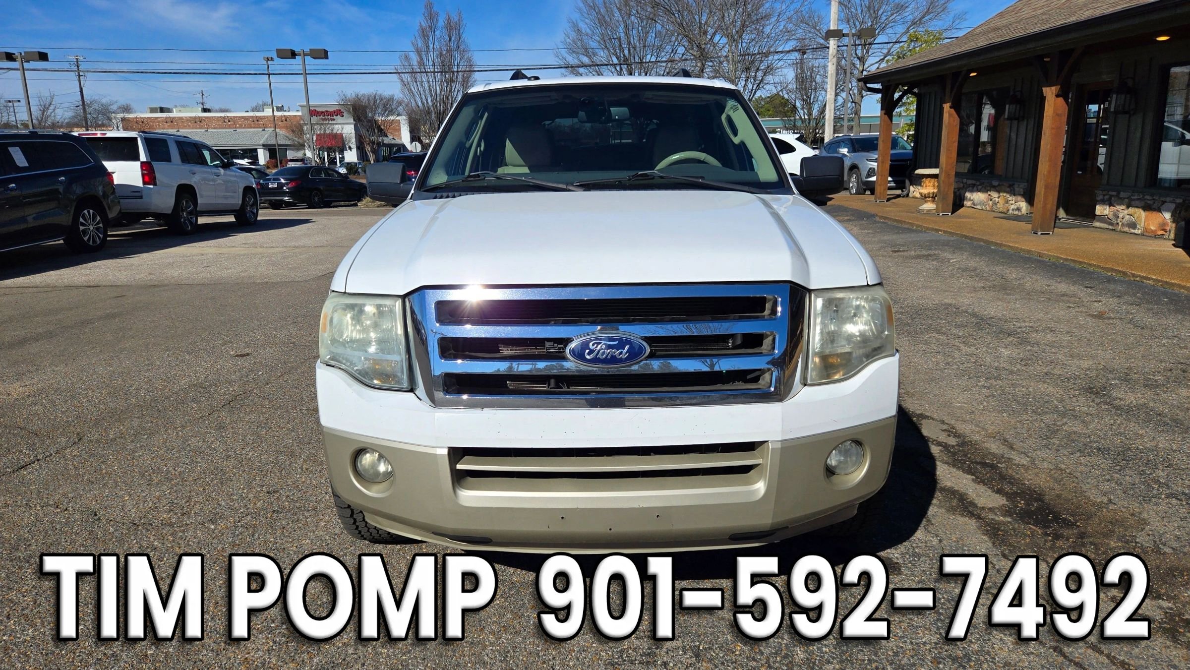 Used 2010 Ford Expedition EL Eddie Bauer image 3