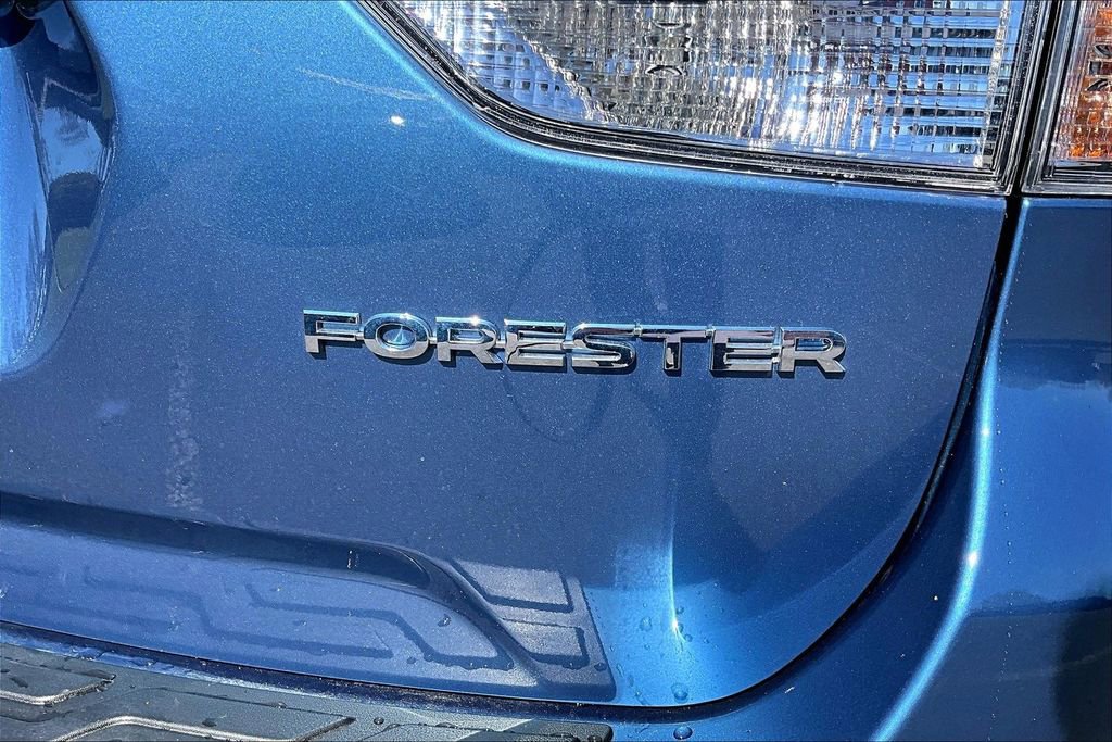 Used 2023 Subaru Forester Limited image 25