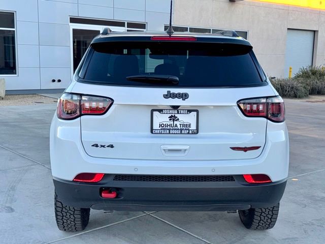 New 2026 Jeep Compass Trailhawk image 4