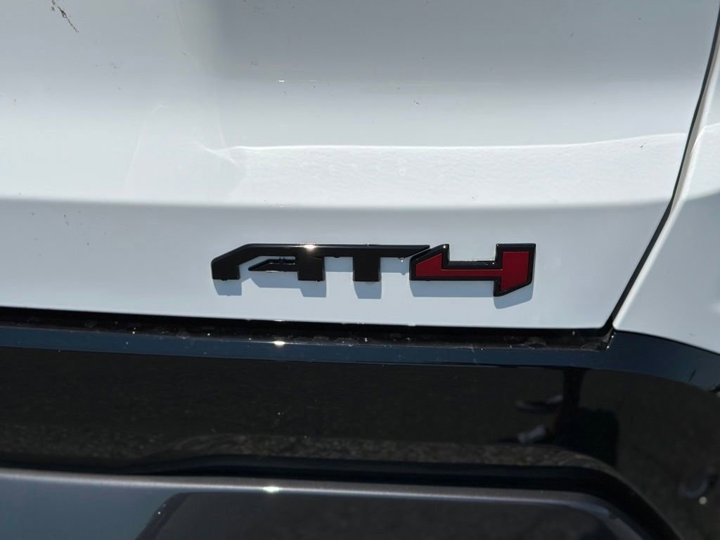 New 2026 GMC Terrain AT4 w/ Technology Package II AWD/4WD image 34
