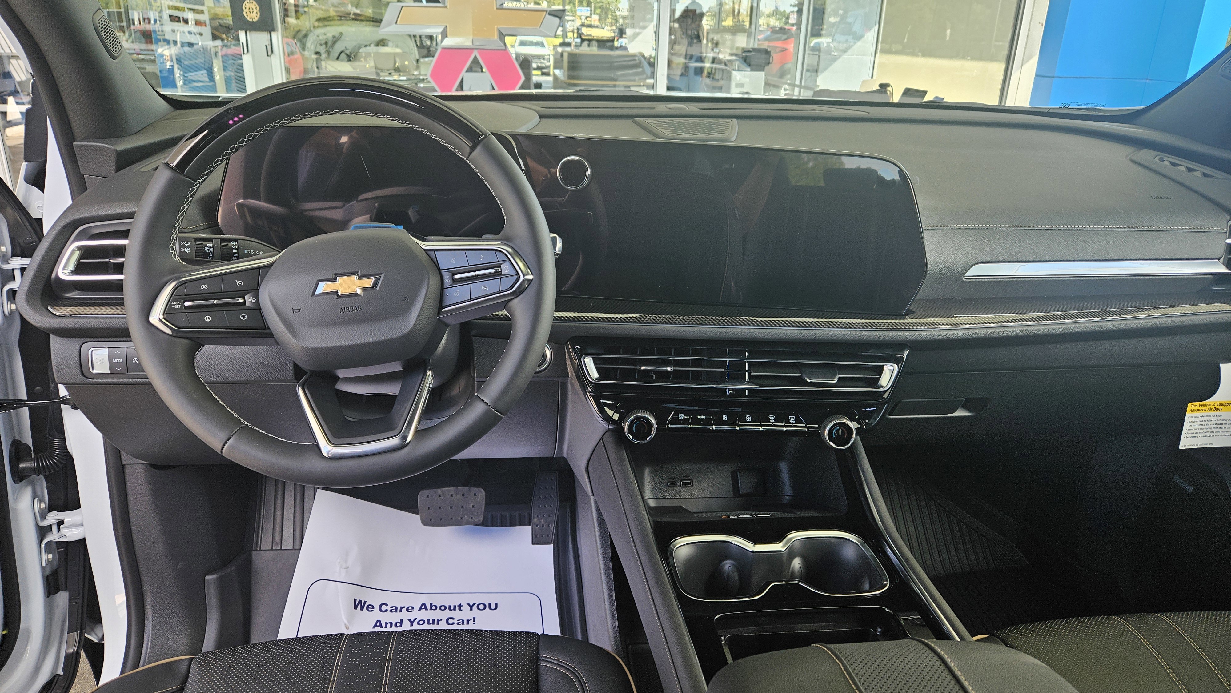 New 2026 Chevrolet Traverse High Country w/ LPO, Floor Liner Package image 11