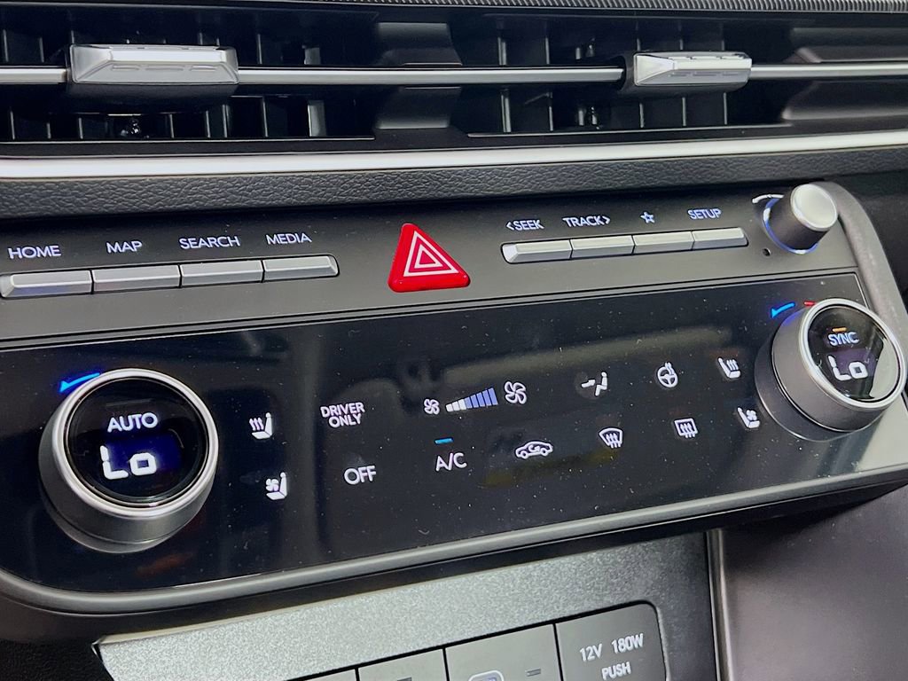 New 2025 Hyundai Sonata Limited image 15