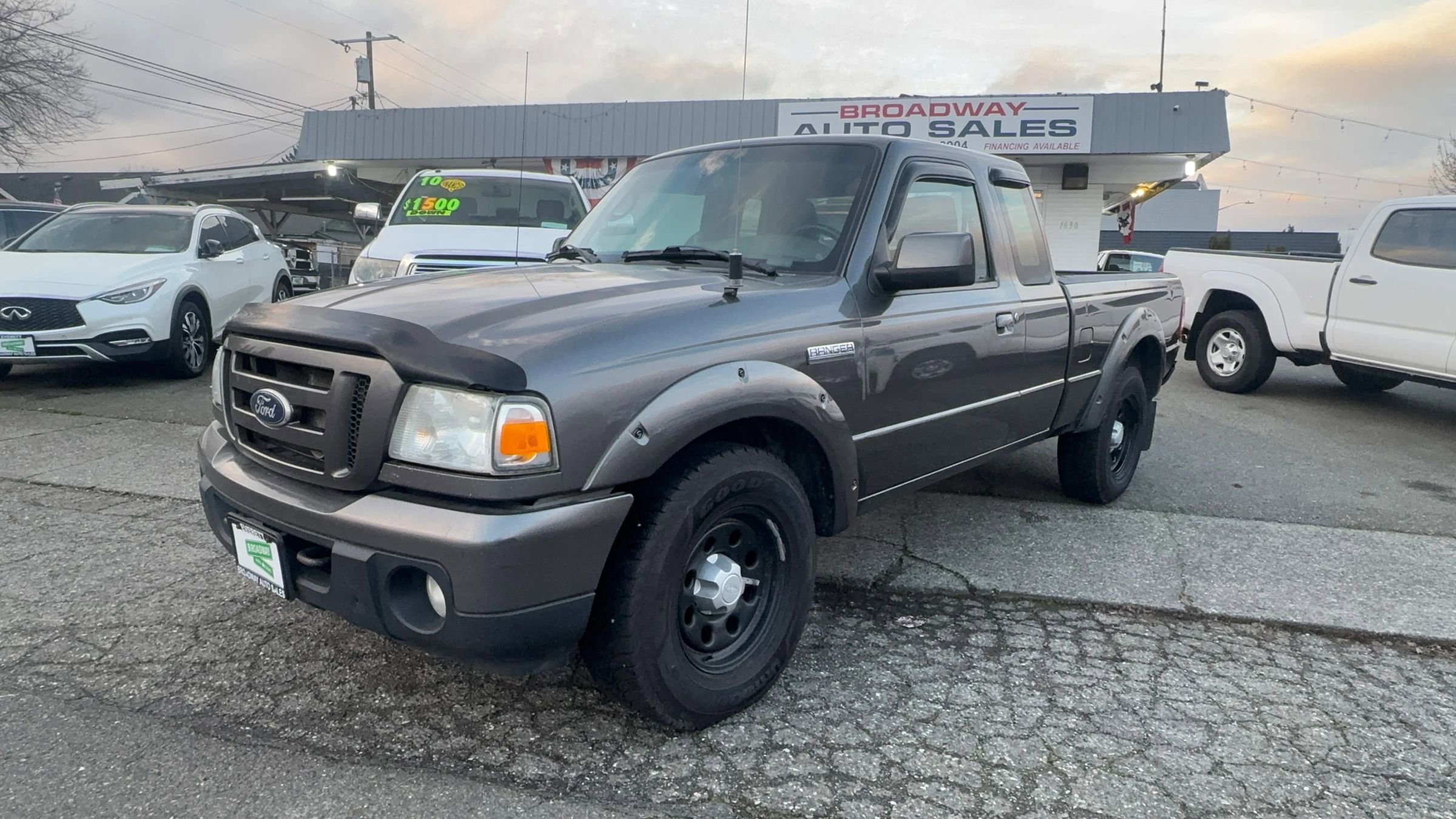 Used 2010 Ford Ranger XLT image 2